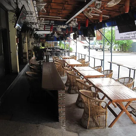 Borussia Park Guesthouse & Restaurant-2